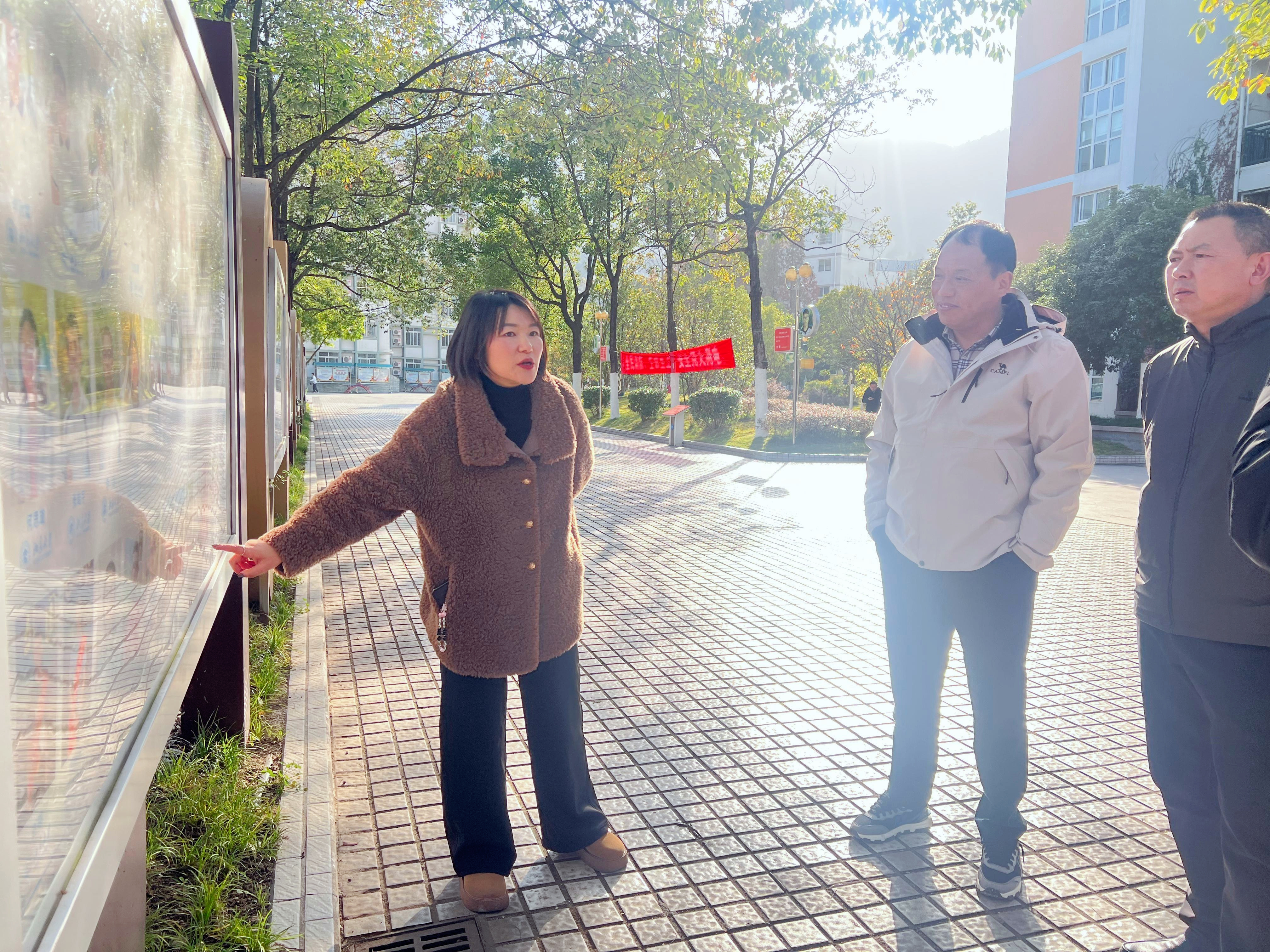 GA黄金甲新材王旭映董事长情系广元表国语学堂穷困学子